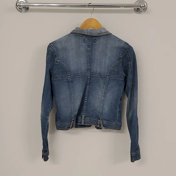 BCBG denim jacket - Medium - Picture 3 of 3